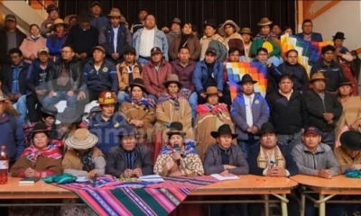 16 provincias del departamento de La Paz determinaron iniciar un bloqueo indefinido de carreteras