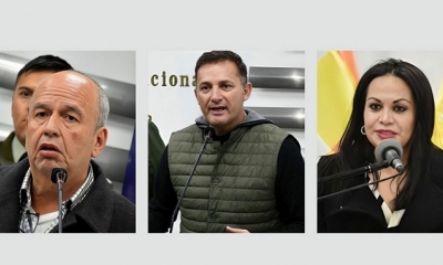 Los exministros de Gobierno, Arturo Carlos Murillo Prijic; de Defensa, Luis Fernando López y de Comunicación, Roxana Lizárraga Vera