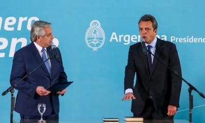  Alberto Fernández y Sergio Massa, candidato único del oficialismo en Argentina.