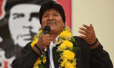 El presidente Evo Morales ratificó el sábado su compromiso para generar una 