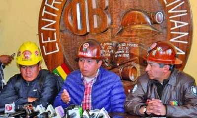 Ejecutivos de la COB ante los medios de comunicación. | Foto de archivo 