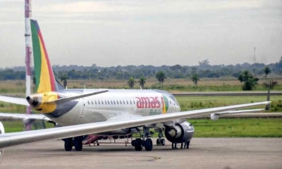 Aeronaves de Amaszonas no pueden alzar vuelo por la suspensión de sus matrículas.