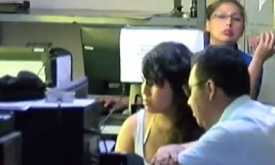 La señora acusada de maltratar a su hija/Foto. Captura de pantalla