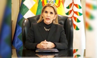  Jeanine Áñez.