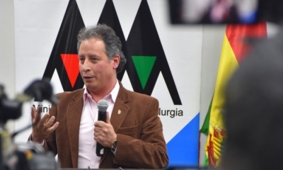 César Navarro, ministro de Minería. Foto: Ministerio de Minería