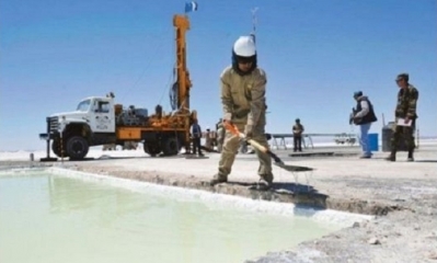 La industrialización del litio es uno de las grandes apuestas del Gobierno. Foto: EL DEBER