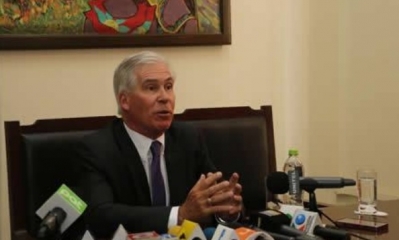 Brennan aclaró que las reuniones que sostiene con líderes nacionales y regionales corresponden a las actividades que un jefe de misión realiza