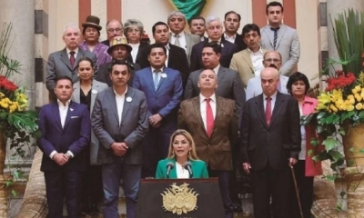 El primer gabinete de la expresidenta Jeanine Añez. Foto: Archivo