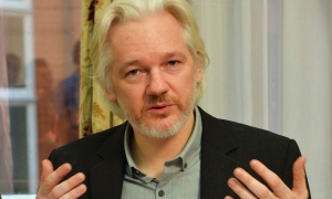 Julian Assange/Foto, Internet