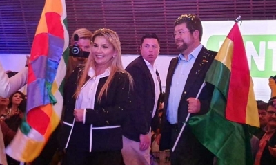 Foto / Archivo : La presidenta y candidata Jeanine Añez y Samuel Doria Medina 