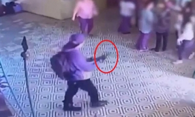 Las imágenes fueron captadas por las cámaras de seguridad del establecimiento educativo/Foto. Captura de pantalla