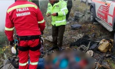  El conductor del vehículo fue rescatado y recibe atención médica/Foto. RRSS