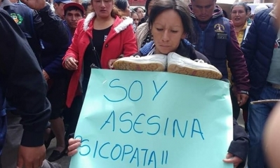 Luego de caminar descalza fue entregada a la Policía/Foto, RRSS