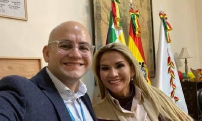 Foto / Archivo : Elío Montes y Jeanine Áñez