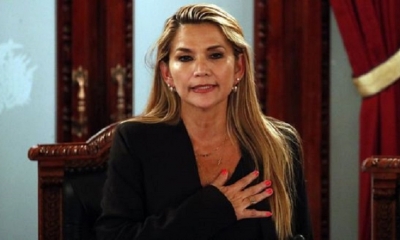 La presidenta Jeanine Áñez