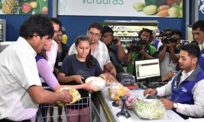 Morale estuvo presente en las nuevas instalaciones del SEDEM/Foto. ABI