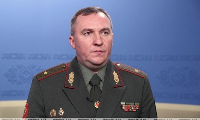 El ministro bielorruso de Defensa, Viktor Khrenine