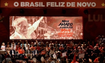 Acto del Partido de los Trabajadores de Brasil para lanzar la precandidatura para las elecciones de octubre del exmandatario Luiz Inácio Lula da Silva