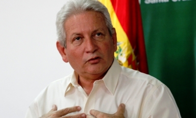 El gobernador de Santa Cruz, Rubén Costas