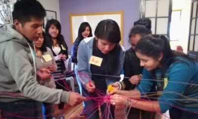 Adolescentes en uno de los talleres de arteterapia. Foto: Casa del Adolescente