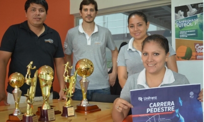 Organizadores de la carrera invitan al evento/Foto. Bravo