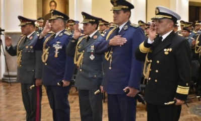 Así tomaron juramento los nuevos responsable de las FF.AA/Foto. ABI