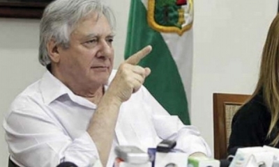 El alcalde Percy Fernández