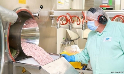 Producción de Paxlovid en laboratorios de Pfizer, en Friburgo, Alemania.