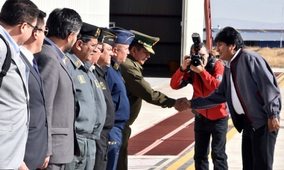 presidente Evo Morales llegó el miércoles a La Paz tras cumplir una agenda de siete días en Rusia, China y La Haya. Foto: ABI