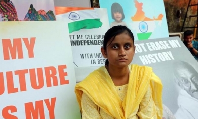 niña india en custodia de Alemania