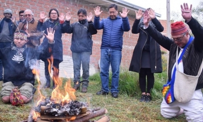 Luis Arce Catacora y David Choquehuanca, binomio por el MAS-IPSP, hicieron este sábado, muy temprano, una ofrenda a la Pachamama