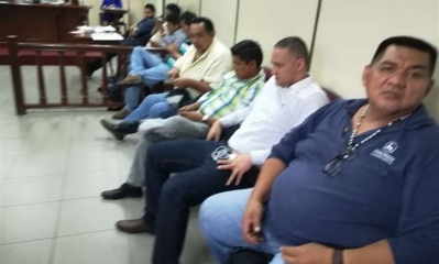 En el documento, Mamani, radicada en La Paz y viuda, señaló que conversó con el presidente del Tribunal, Sixto Fernández, para excusarse del caso 