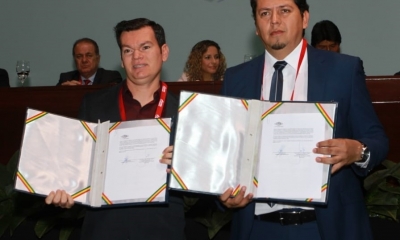 Las autoridades suscribieron el convenio/Foto. AN
