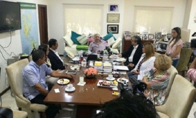 La reunión se desarrolló este jueves en oficinas de Parques y Jardínes. Foto: El Deber