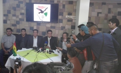 Presentaron a César Farías/Foto. RRSS