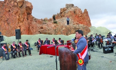 El acto se realizó en el Cerro Rico/Foto. EP