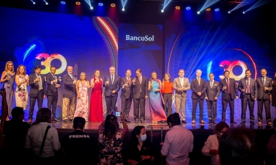 BancoSol cumple 30 años de vida institucional como el banco dedicado a las microfinanzas