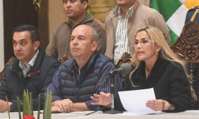 Jeanine Añez y su Gabinete Ministerial/Foto.ABI