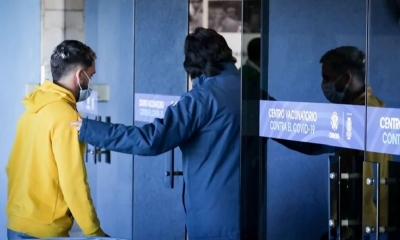 El Ministerio de Salud de Uruguay decidió permitir el ingreso al país de personas que acrediten test negativo PCR o antígeno.