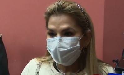 La presidenta Jeanine Áñez