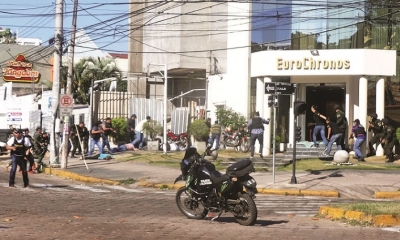Hace un año un grupo de delincuentes ejecutó un violento atraco, que enlutó a las familias bolivianas.  Foto: Internet