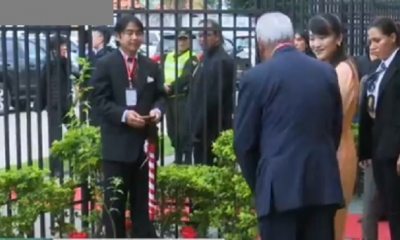 Así recibieron a la princesa Mako/Foto. Captura de pantalla