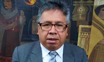 El presidente del Colegio Médico de La Paz, Luis Larrea