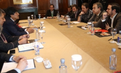 Morales reunido con el expresidente Rodríguez Zapatero /Foto. ABI