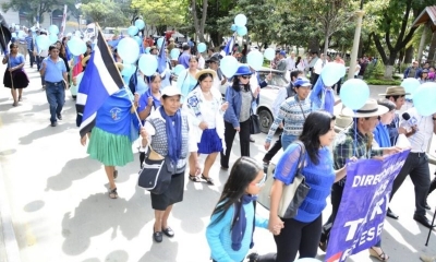 Archivo / Militantes y simpatizantes del MAS durante una marcha en Tarija.