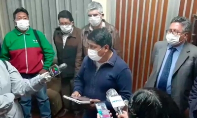 Sergio Pampa de Adepcoca leyó el manifiesto. Foto: captura.