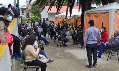 La fila por pruebas en la caja Cordes