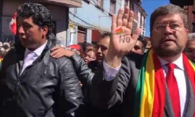 Samuel Doria Medina, bailó cuenca en el lugar/Foto. Captura de pantalla 