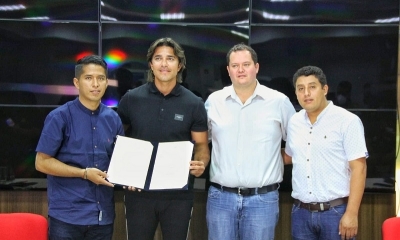 El Presidente Ejecutivo de YPFB, Armin Dorgathen, ponderó el recorrido profesional de Martins