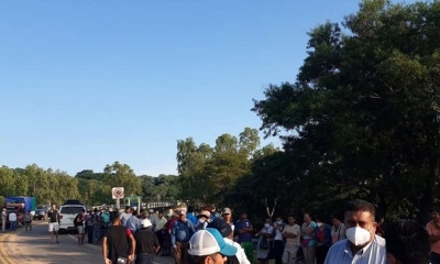 Bloqueo en el puente de El Torno.